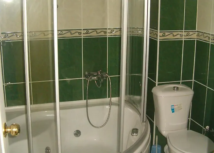 Hotel Mandalinn 3*